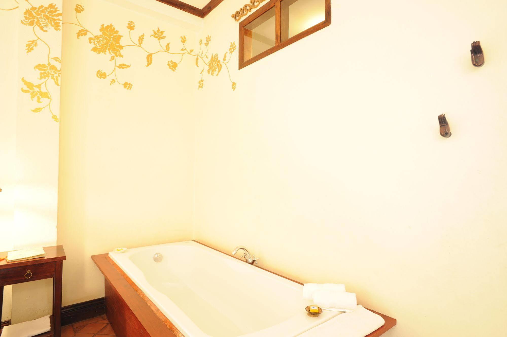 Lotus Villa Luang Prabang Esterno foto